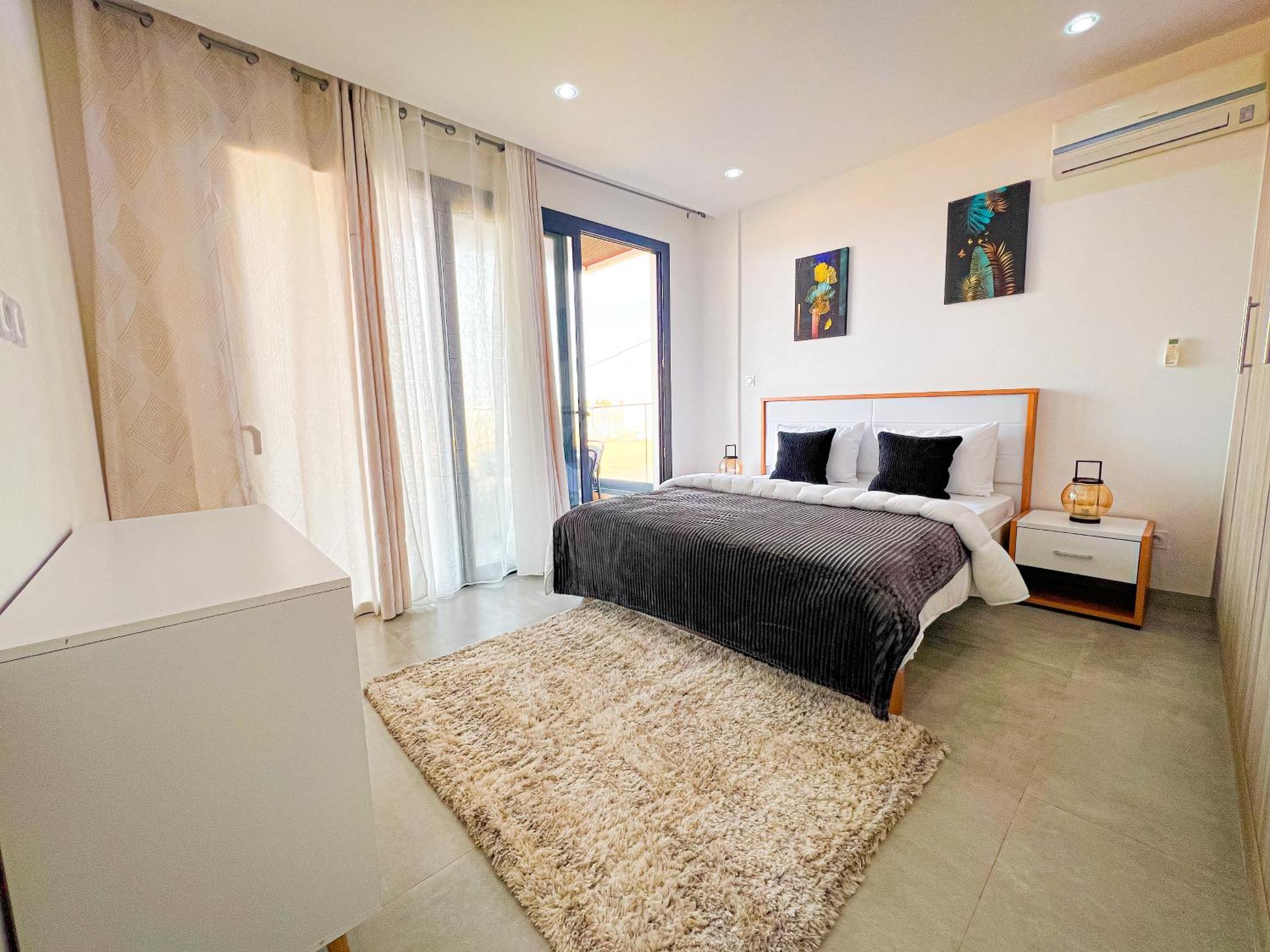 דקר Residence Thea מראה חיצוני תמונה