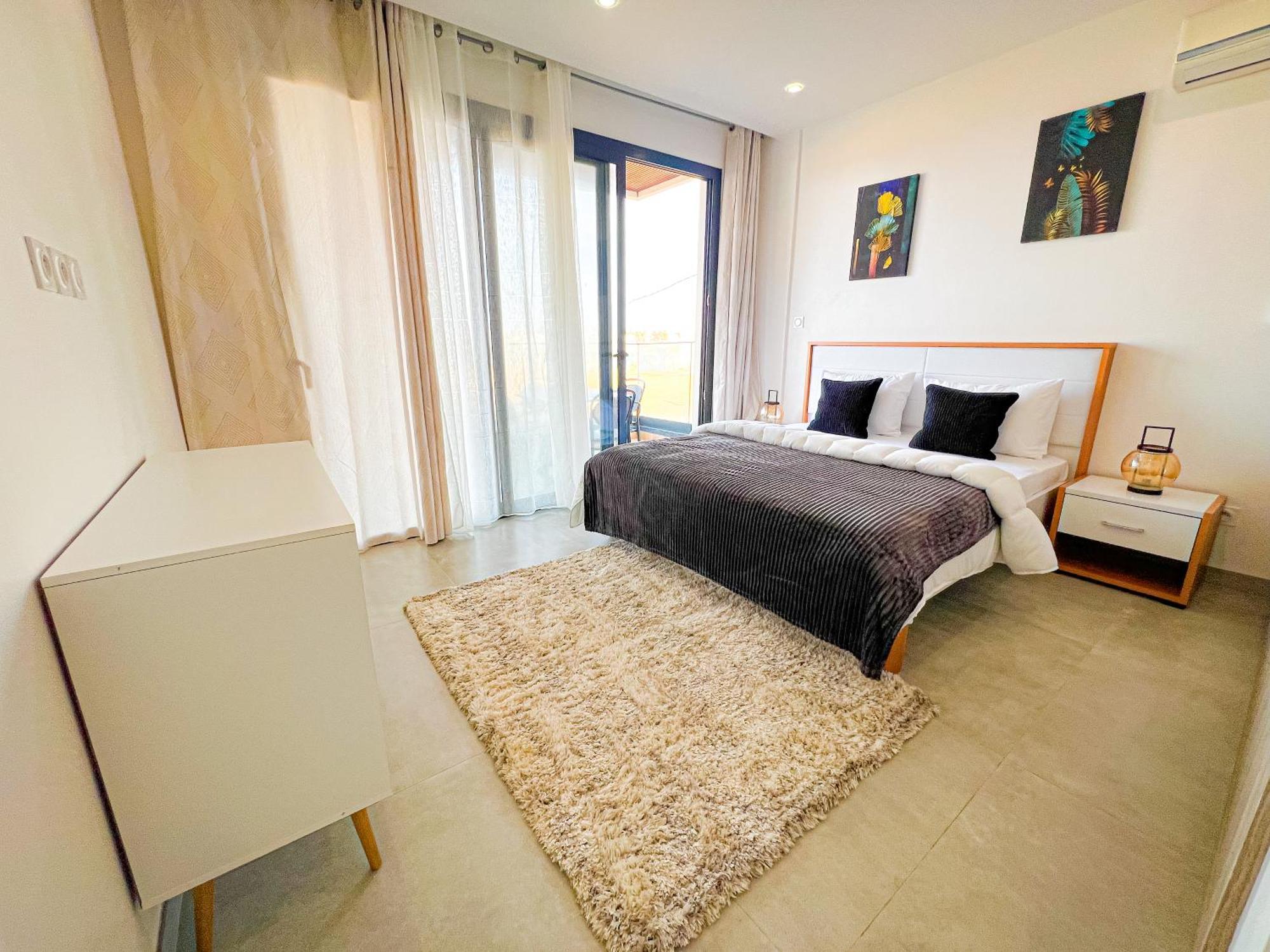 דקר Residence Thea מראה חיצוני תמונה