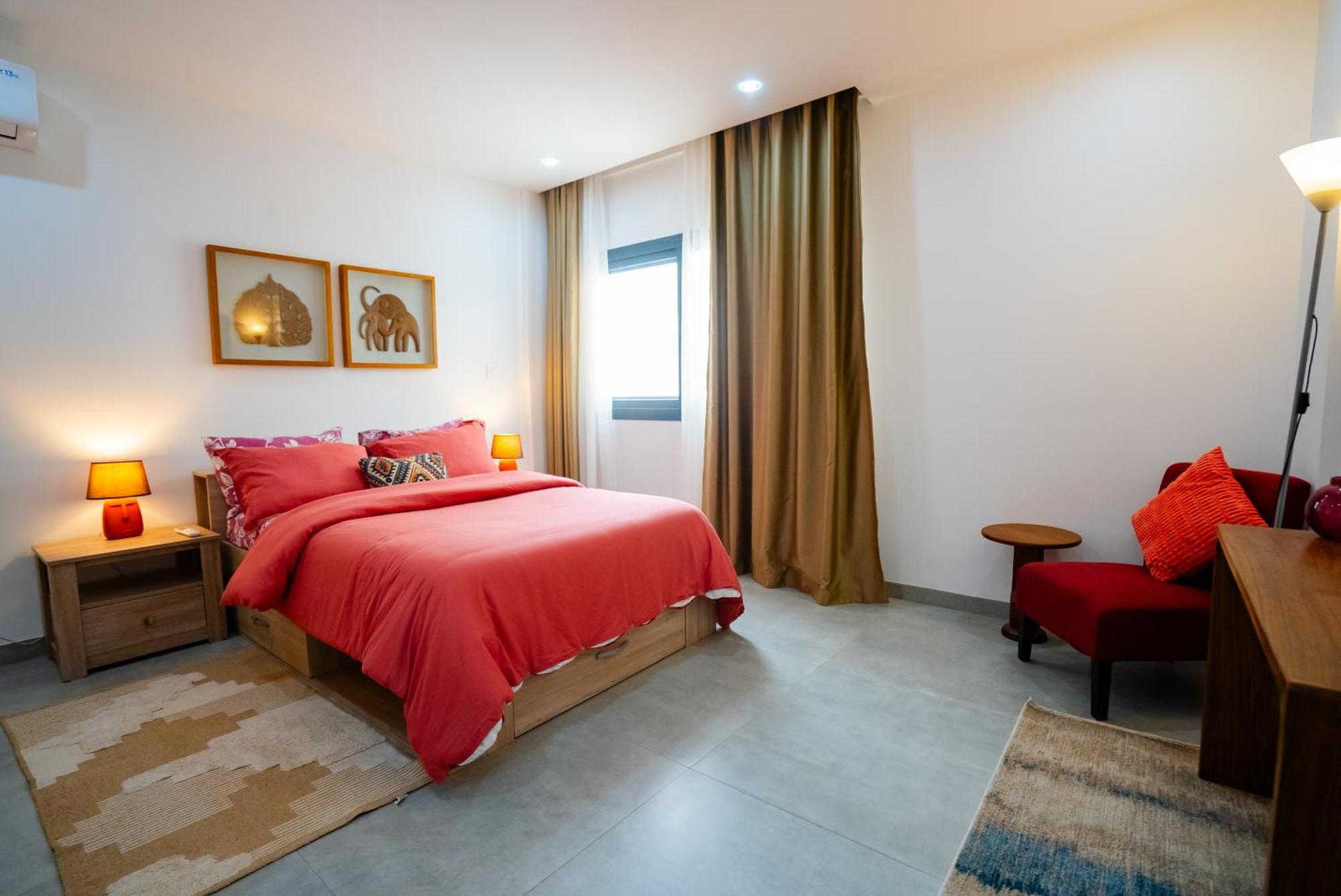 דקר Residence Thea מראה חיצוני תמונה